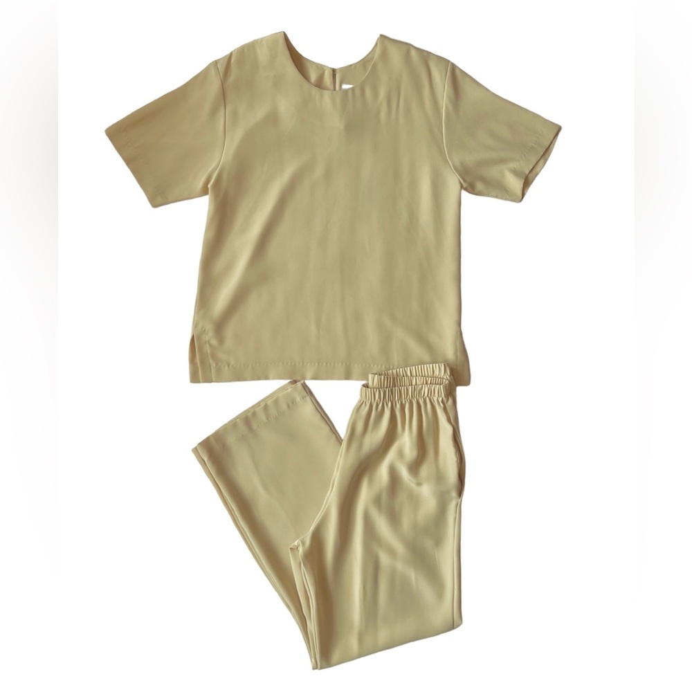 Anastasia yellow pants and short sleeve shirt 2-piece set (small)